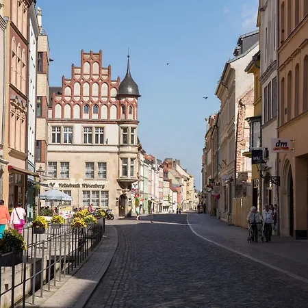Havenburg Fassmacher Wohnung Unten Rechts