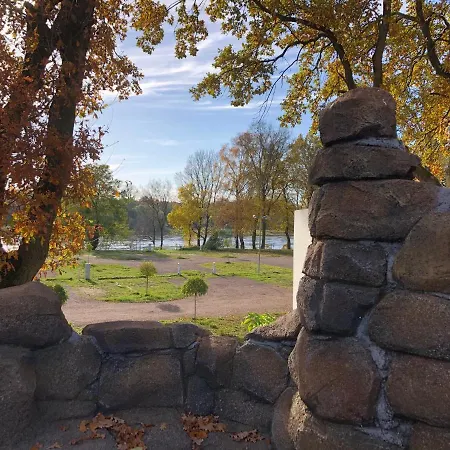 Havenburg Fassmacher Wohnung Unten Rechts * Coswig (Anhalt)